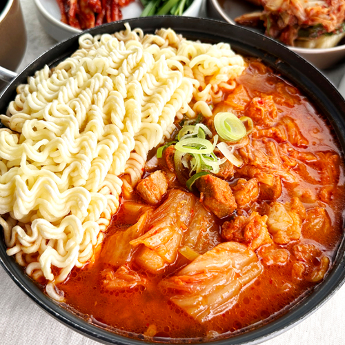 짜글이 2종(김치 짜글이/순살닭 짜글이) 